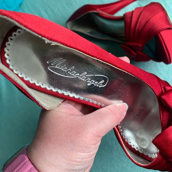 Michaelangelo Maribelle Red 4 inch heels size 6.5 - Picture 3 of 9